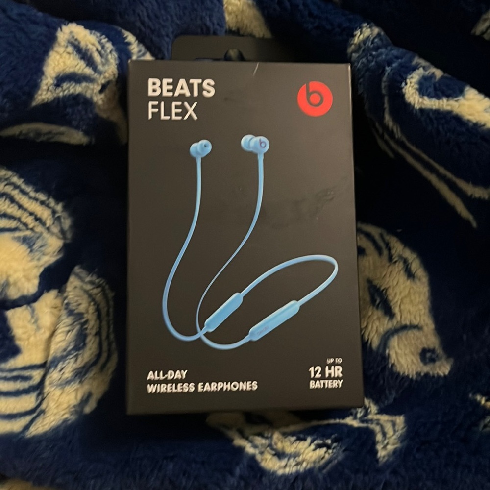 beats flex wireless headphones